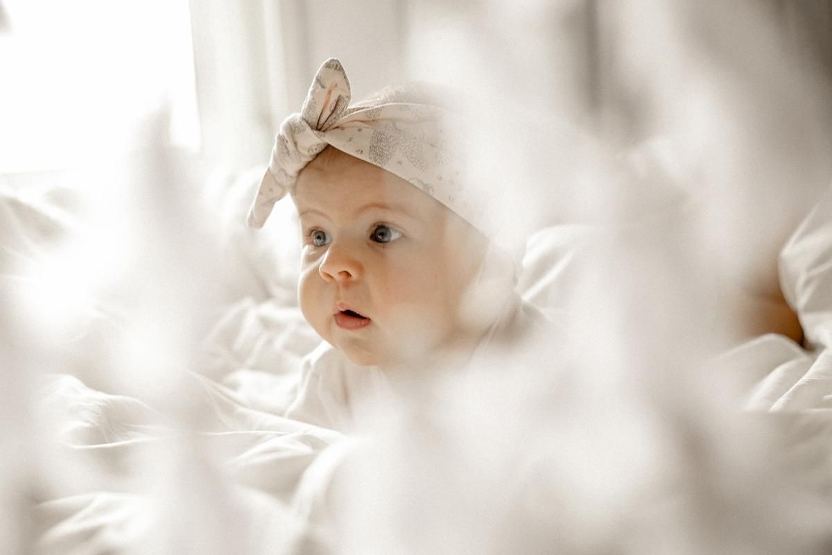 Neugeborenes Babyfoto Bayern – Fotostadl Sabrina Redlich